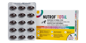 image of a box of Nutrof Total 30 capsules and in front a blister pack of 15 capsules